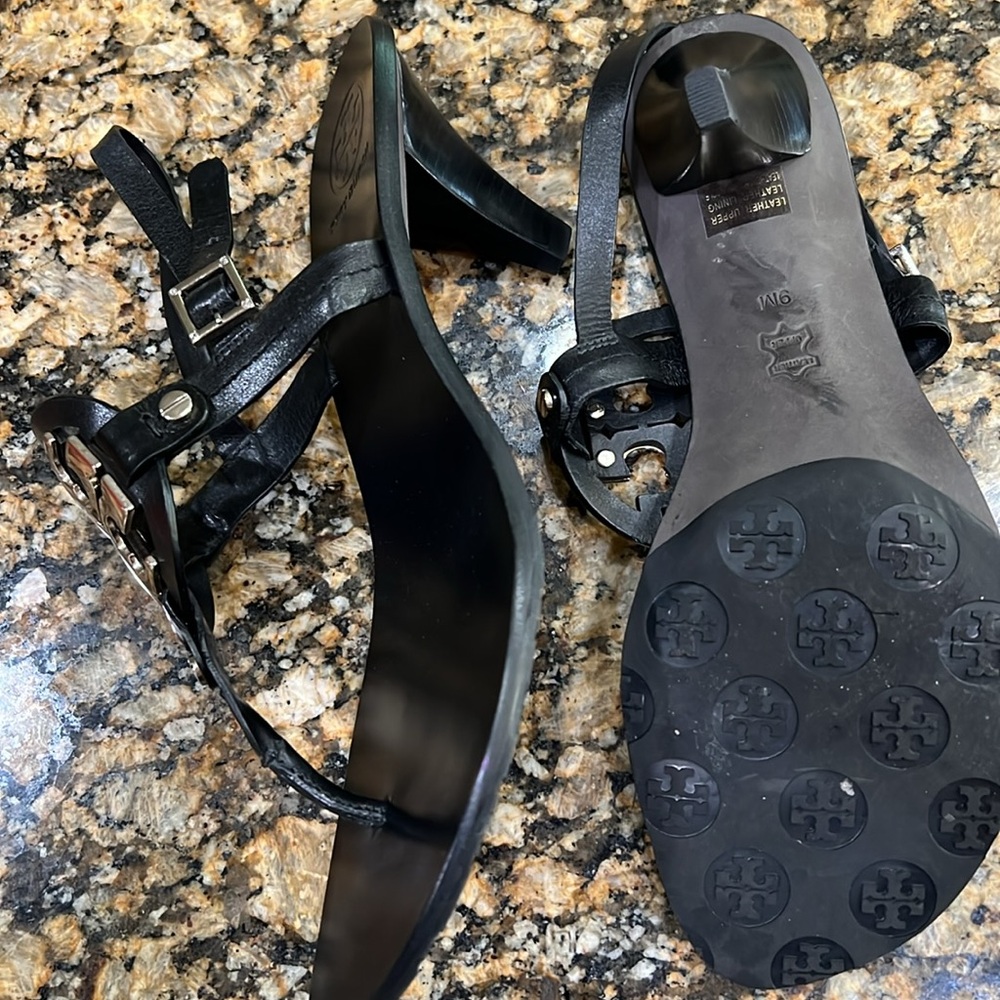 Tory Burch Holly 2 silver logo sling back sandals - Picture 4 of 6